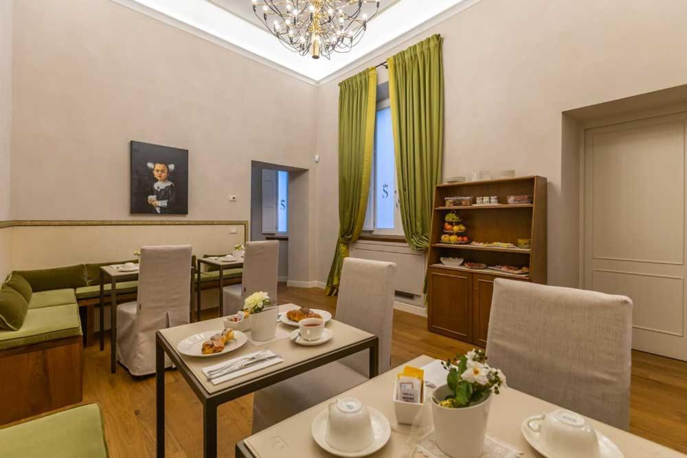 Dimora Storica Lo Svevo Hotel เยซี ภายนอก รูปภาพ