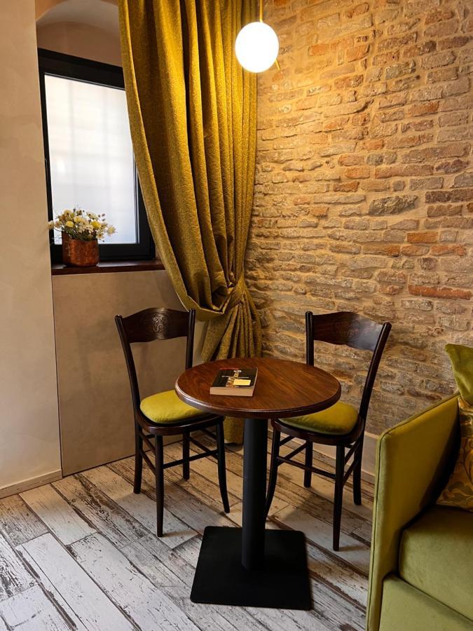Dimora Storica Lo Svevo Hotel เยซี ภายนอก รูปภาพ